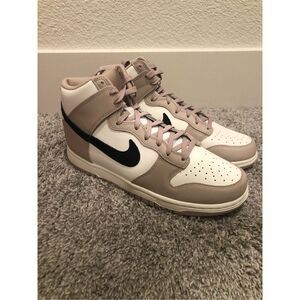 Nike Womens Dunk High Fossil Stone/Black-Sail Size 10.5